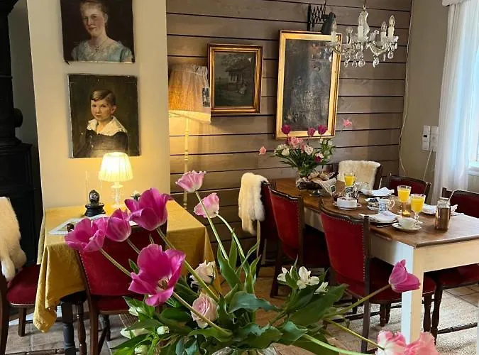 石勒布里克达斯克莱恩酒店